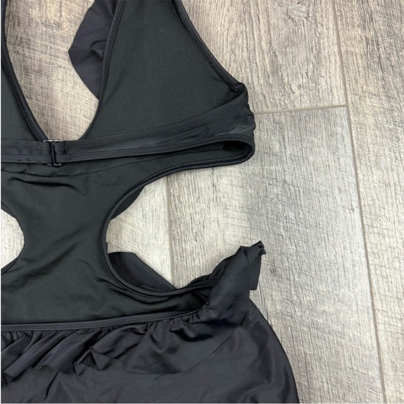 NWT Aerie Black Monokini Swimsuit Ruffles M - Picture 11 of 12